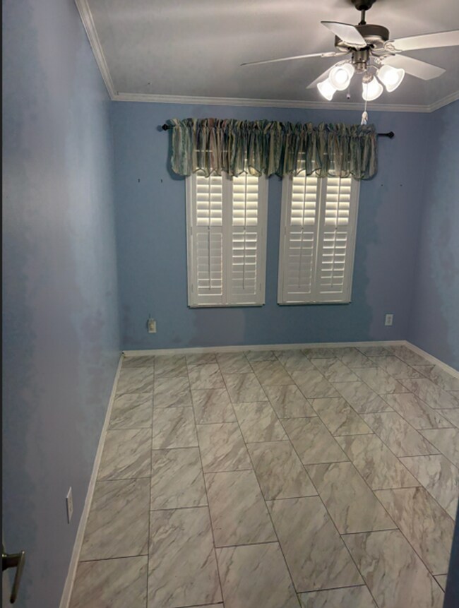 Building Photo - 5600 Bald Eagle Dr