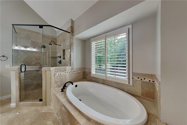 Building Photo - 3298 Robinson Oaks Way NE