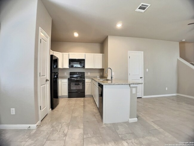 Building Photo - 7935 Dial Ike Dr