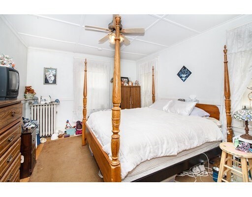 Building Photo - 11 Nelson St