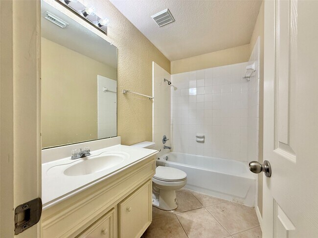 Building Photo - 1810 Katlyn Ln