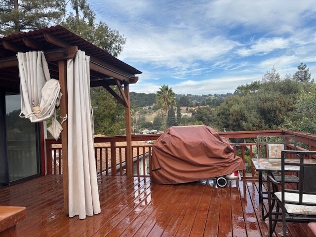 Building Photo - 8033 Winthrope St