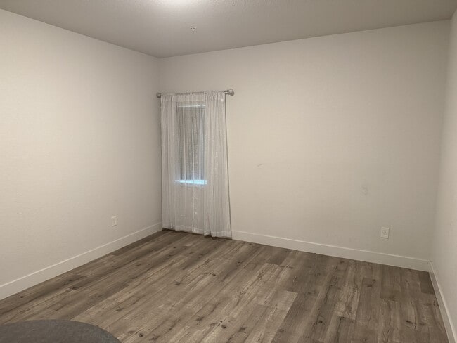 Building Photo - 14936 E Hampden Ave