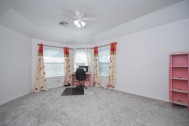 Building Photo - 26719 Wolfs Hill Ln