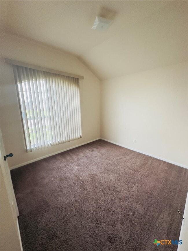 Building Photo - 700 Aries Ave