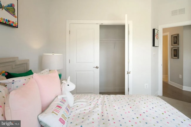 Building Photo - Gorgeous Open Concept 3 Bed 3.5 Bath Rental in Hanover
