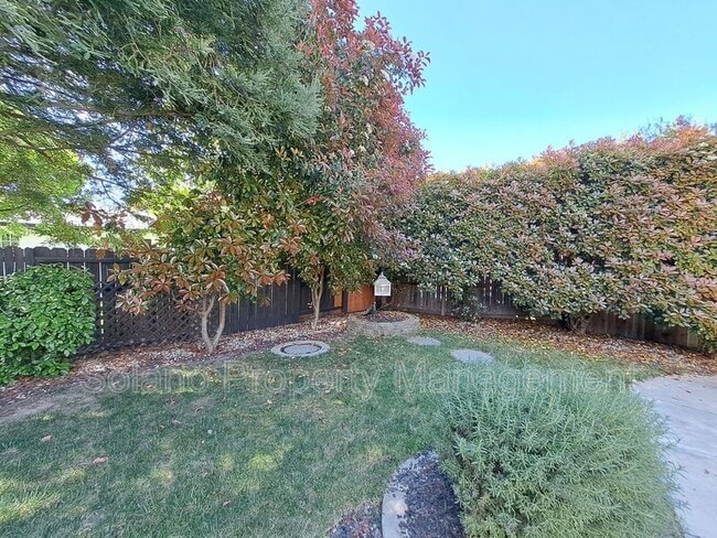 Building Photo - 110 Wayne Ct