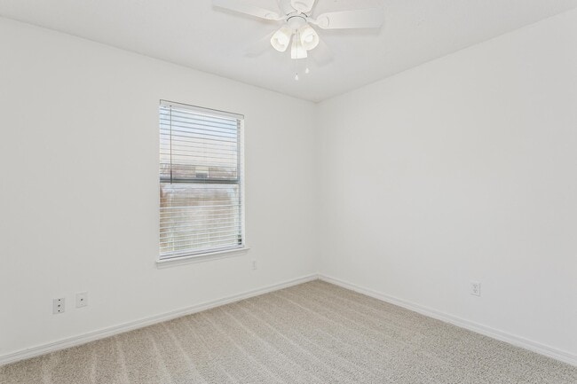 Building Photo - 9523 Parker Pl Dr