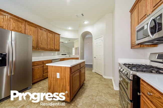 Building Photo - 4845 Bridal Path