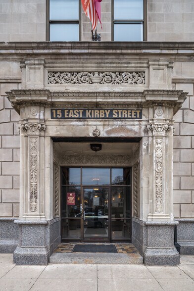 Building Photo - 15 E Kirby St