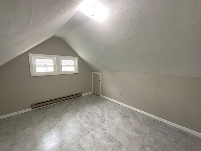 Building Photo - 9003 Denison Ave