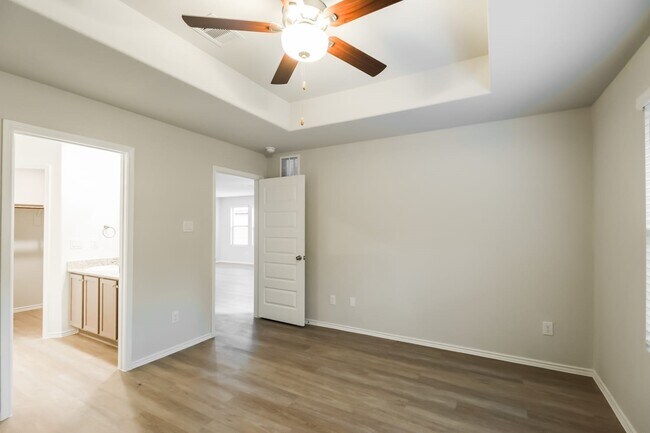 Building Photo - 24825 Scilla Wy