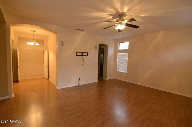 Building Photo - 11467 E Sweetwater Ave