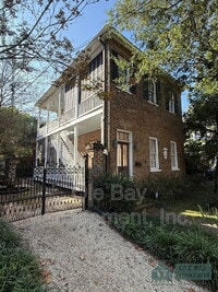 Building Photo - 257-B Adams St