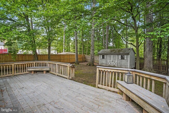 Building Photo - 9086 Brook Ford Rd