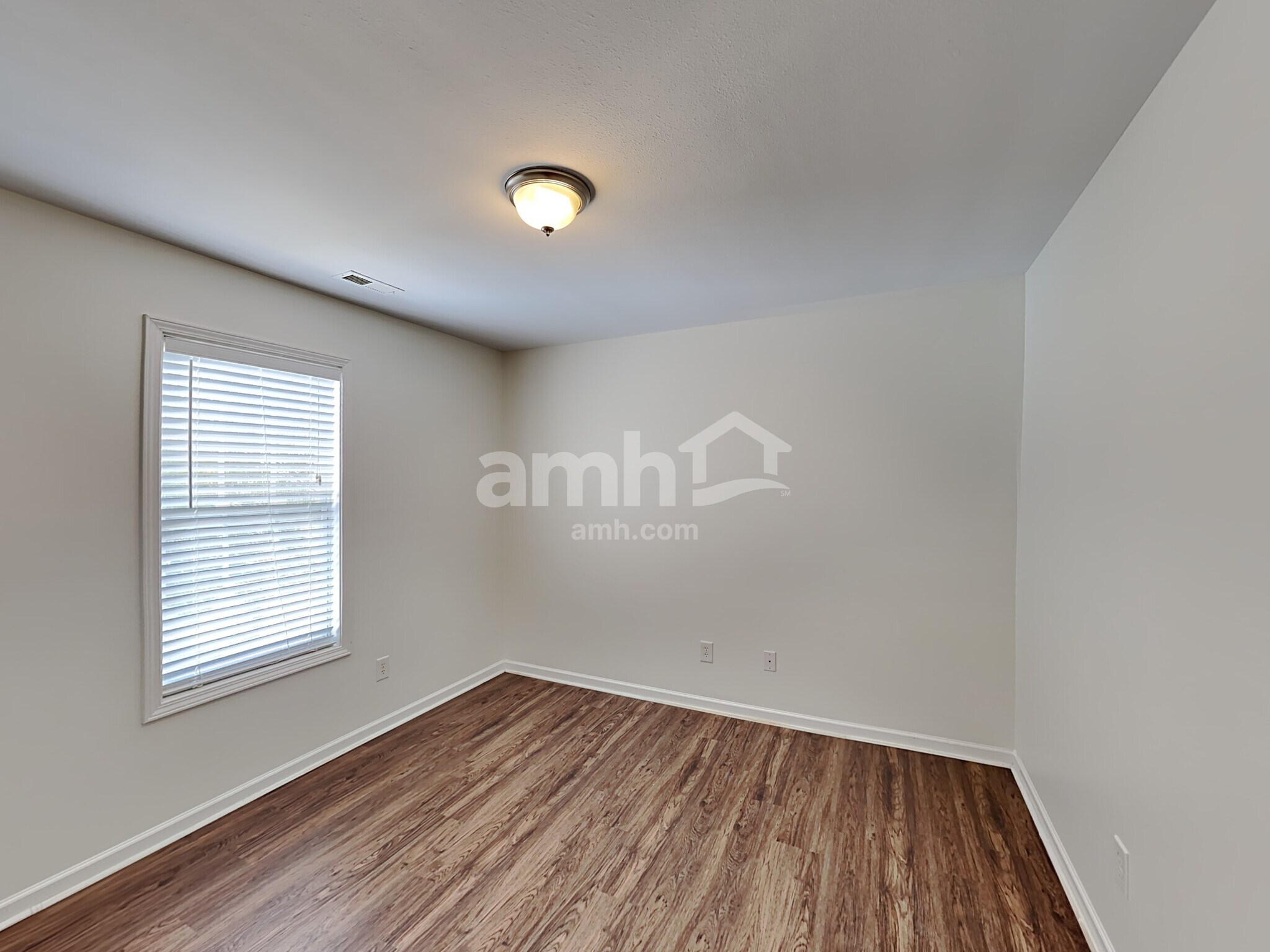 Building Photo - 10615 Spring Rain Ct