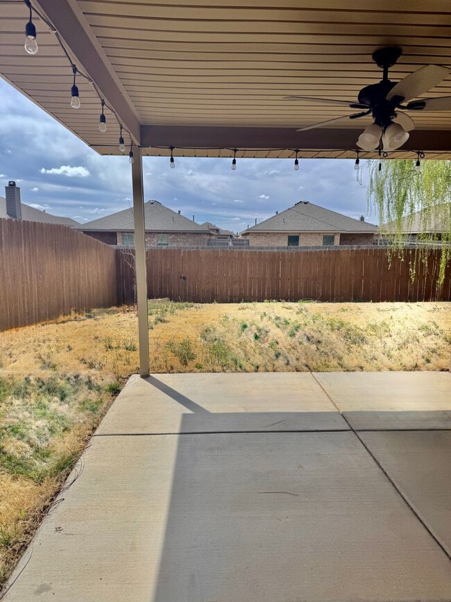 Building Photo - Beautiful 3/2/2 Home with Appliances and Upgrades in Frenship ISD!