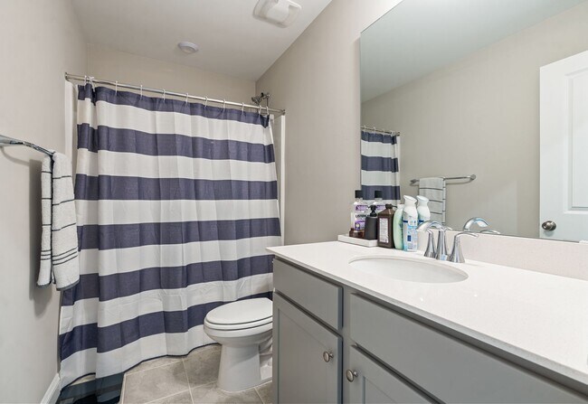 Building Photo - PARK FLEX STAYS - FULLY FURNISHED! Sunlit, Briar Chapel Retreat with Designer Finishes & Resort-S...