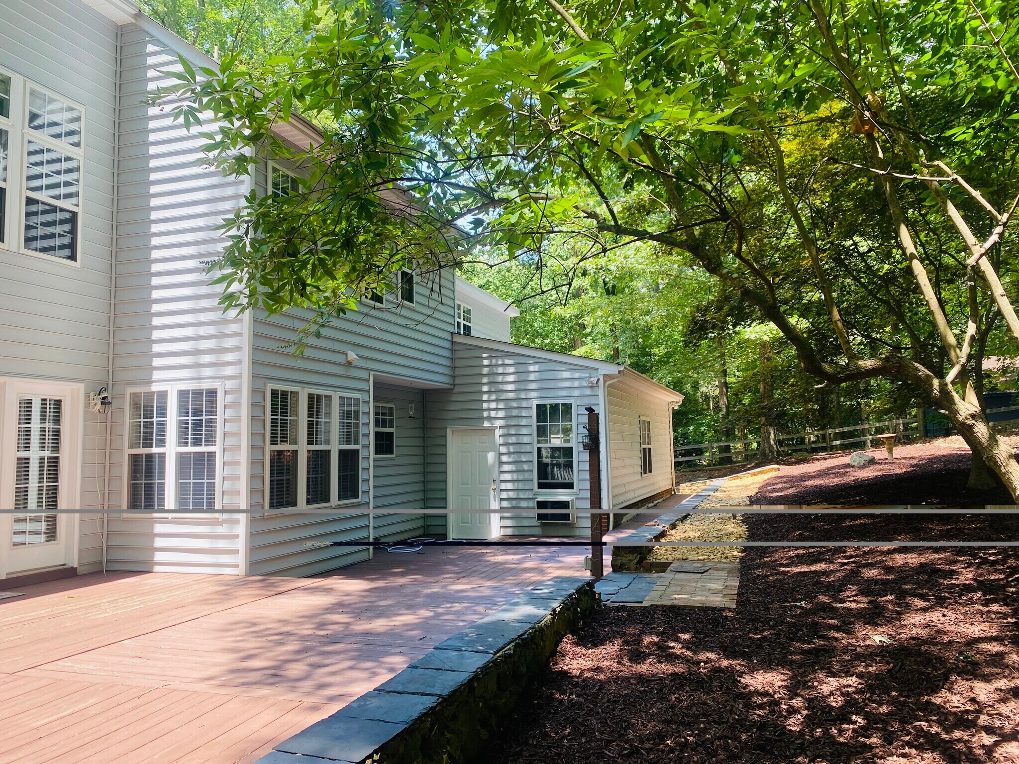 Building Photo - 112 Hudson Hills Rd