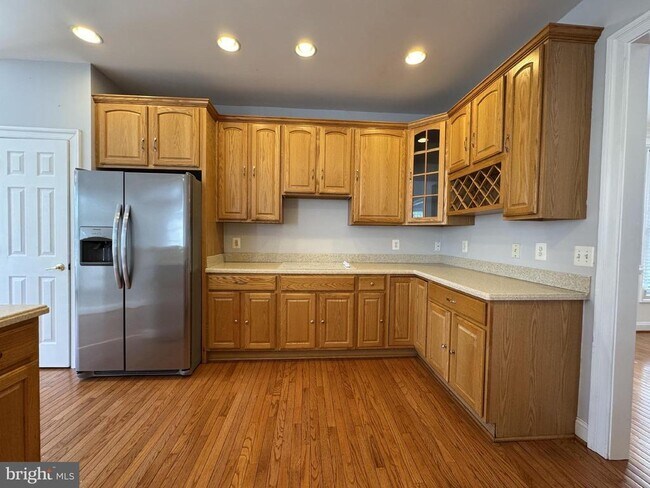 Building Photo - 13868 Piedmont Vista Dr