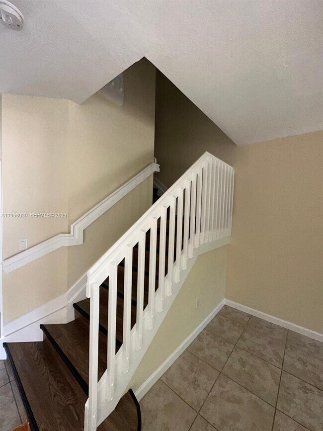 Building Photo - 3393 W 90th St