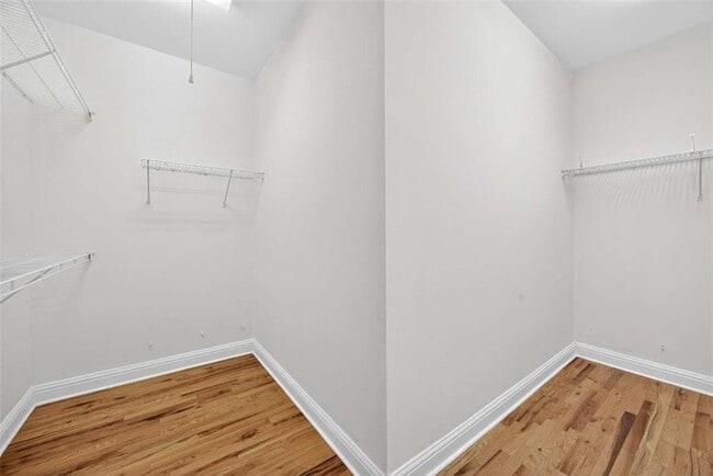 Building Photo - 1222 Creekside Pl SE