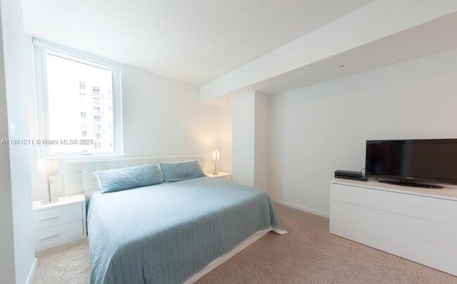 Building Photo - 244 Biscayne Blvd