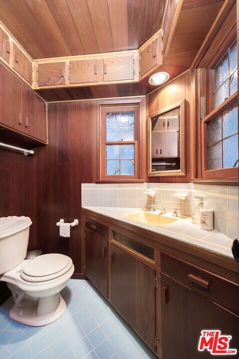 Building Photo - 10439 Seabury Ln