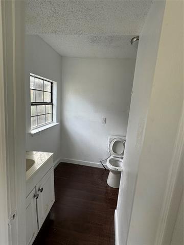 Building Photo - 1202 E Tarrant St