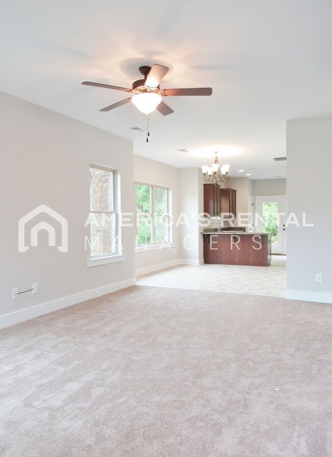 Building Photo - DEPOSIT PENDING! Beautiful Town Home with Garage in Chelsea... Available to View Now!!!