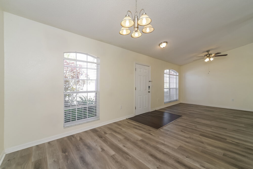 Building Photo - 7172 Summit Dr