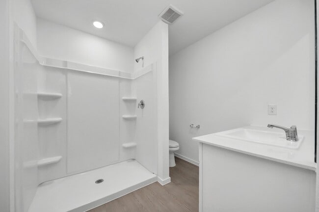 Building Photo - 13499 Sonali Springs Dr