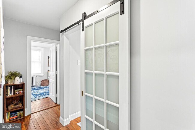 Building Photo - 7717 Flourtown Ave