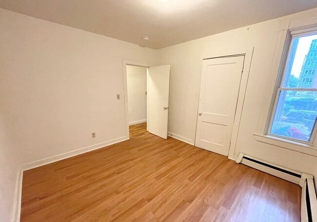 Building Photo - 1574 Tremont St