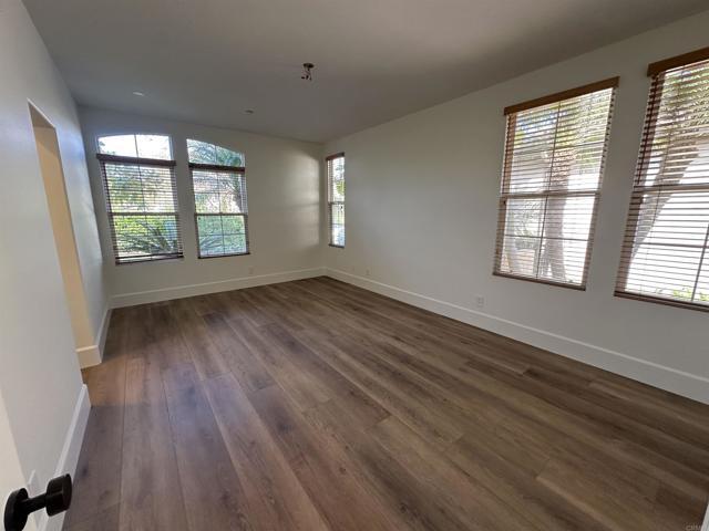 Building Photo - 845 Stratford Dr