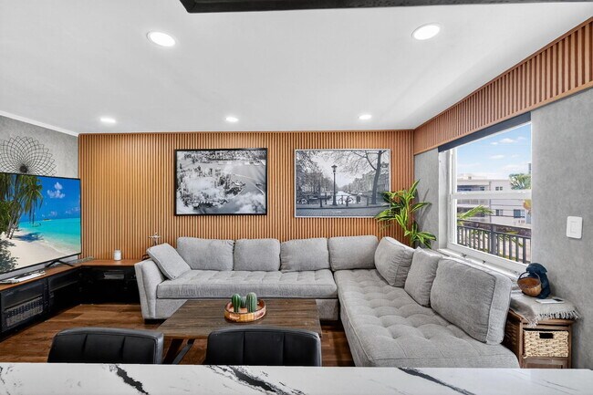 Building Photo - 363 Washington Ave