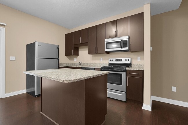 Building Photo - 5527 Albany Terrace Way