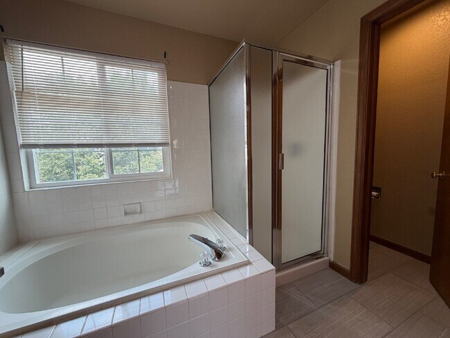 Building Photo - ~Available Now~  Beautiful Four Bedroom Home with Fireplace, Private Yard & Luxurious Primary Suite!