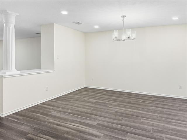 Building Photo - 12214 Peachtree Ln