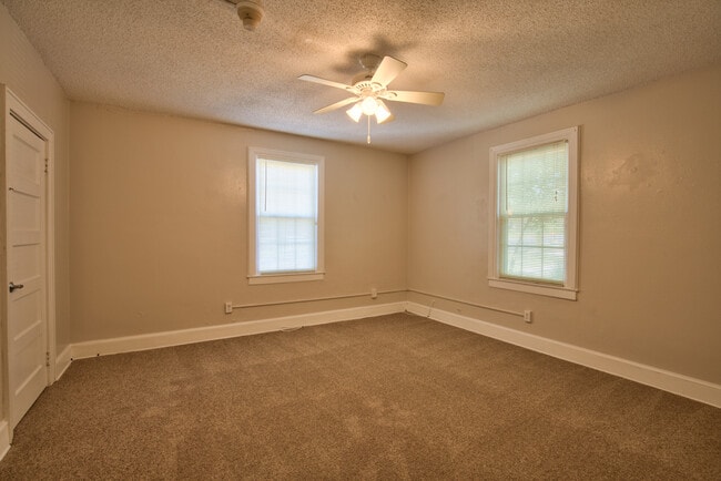 Building Photo - 2bd/2ba in MIDTOWN