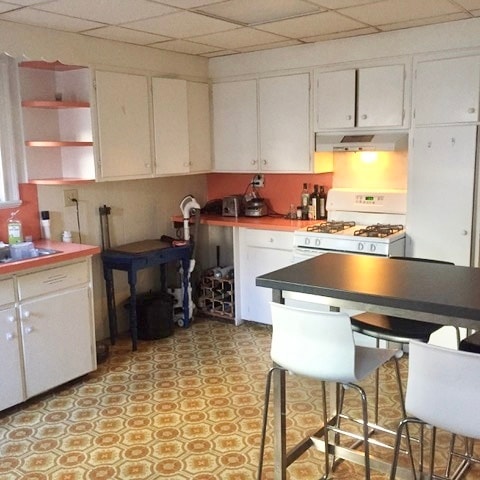 Building Photo - 68 Electric Ave