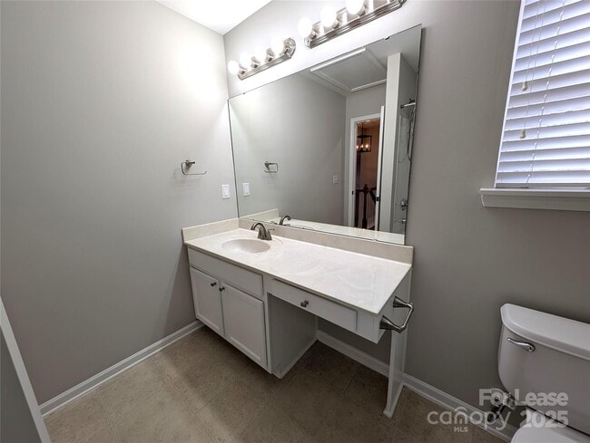 Building Photo - 7383 Sun Dance Dr