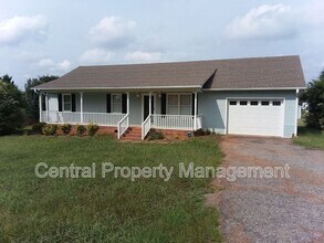 Building Photo - 5423 Parris Bridge Rd