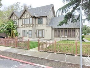 Building Photo - TheAlameda