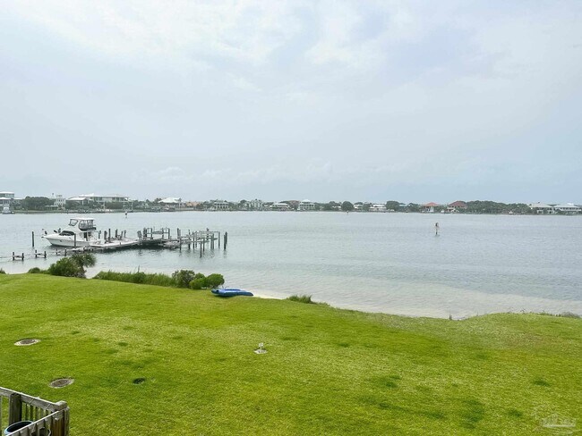 Building Photo - 344 Fort Pickens Rd