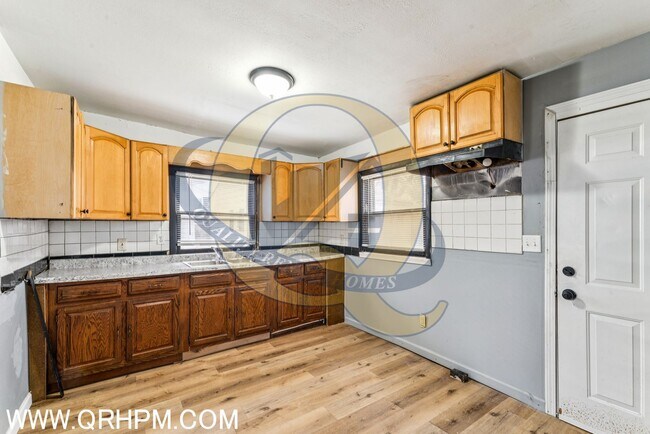 Building Photo - Available Now!! Half OFF First Month's Rent!