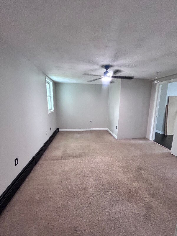 Building Photo - 102 Laurens St