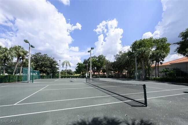 Building Photo - 2506 Orchid Bay Dr