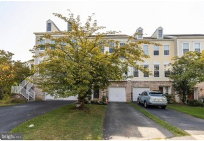 Building Photo - 309 Rockmeade Dr