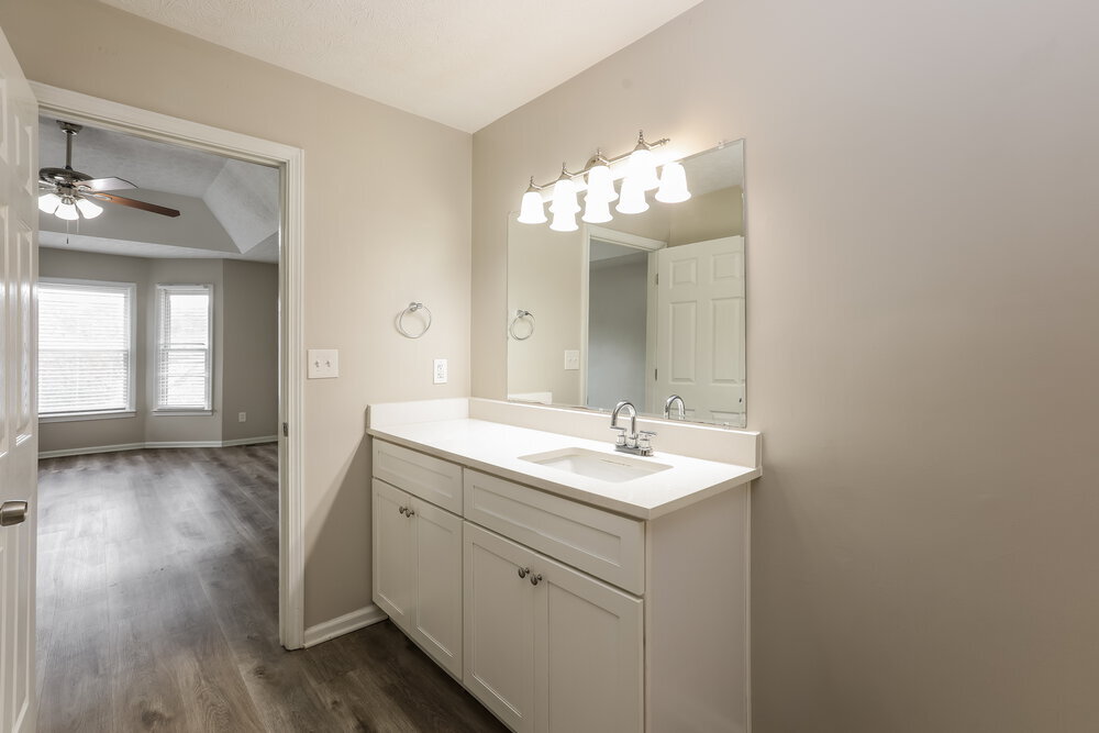 Building Photo - 9704 Squirrel Wood Run